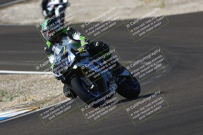 media/Sep-20-2025-TrackDaz (Sat) [[27f0cde673]]/B Group/1020am (Turn 3)/